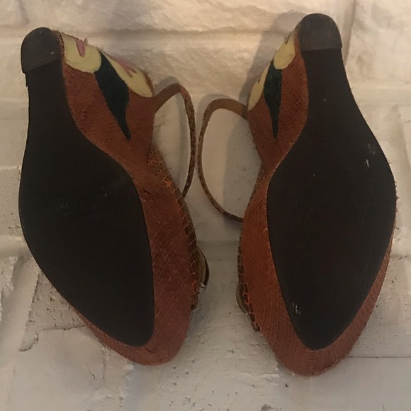 Multicolored Floral Wedges - Picture 6 of 8